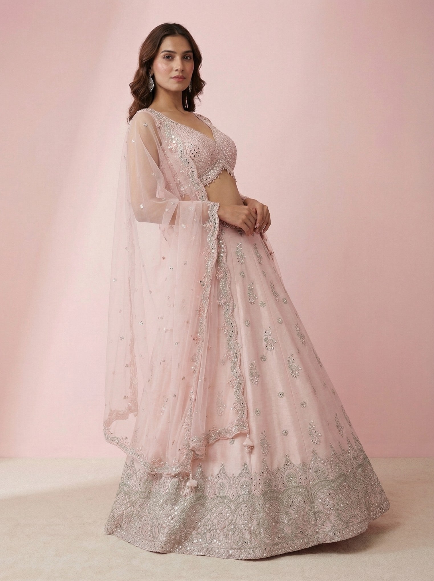 engagement-lehenga-in-jaipur