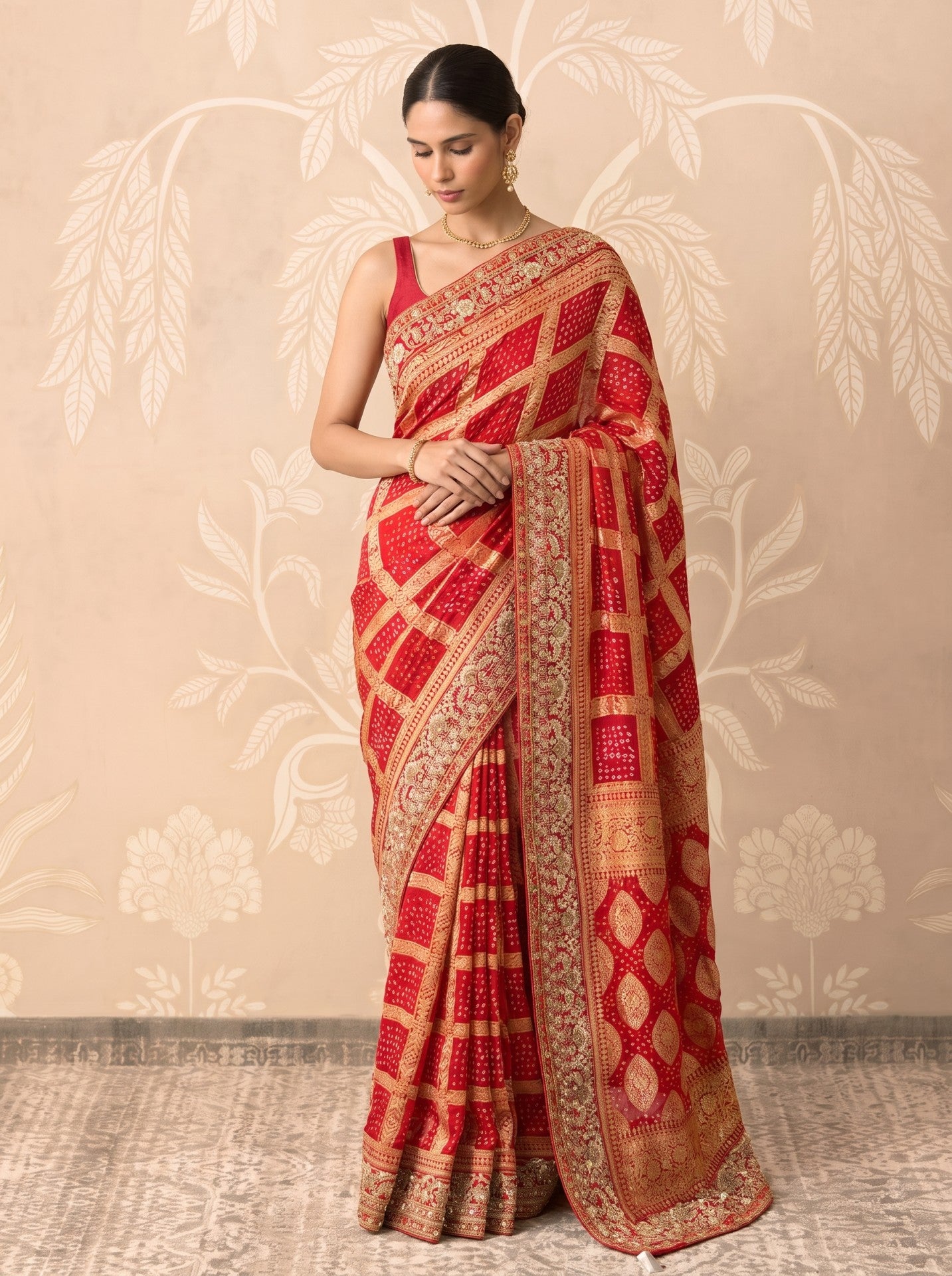 Red Kadi Jorjat Plan Silk Saree