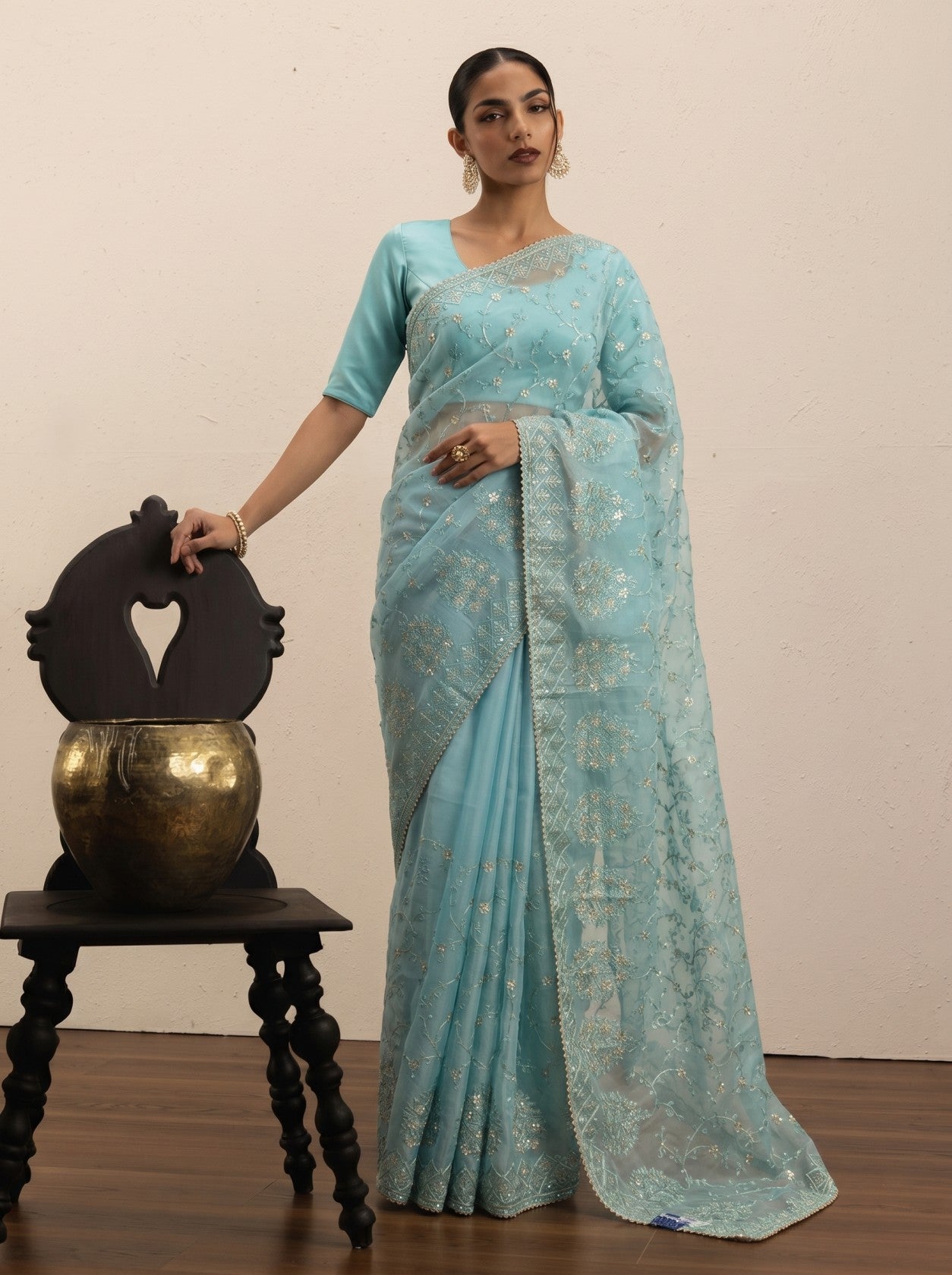 Firozi Floral Embroidered Saree
