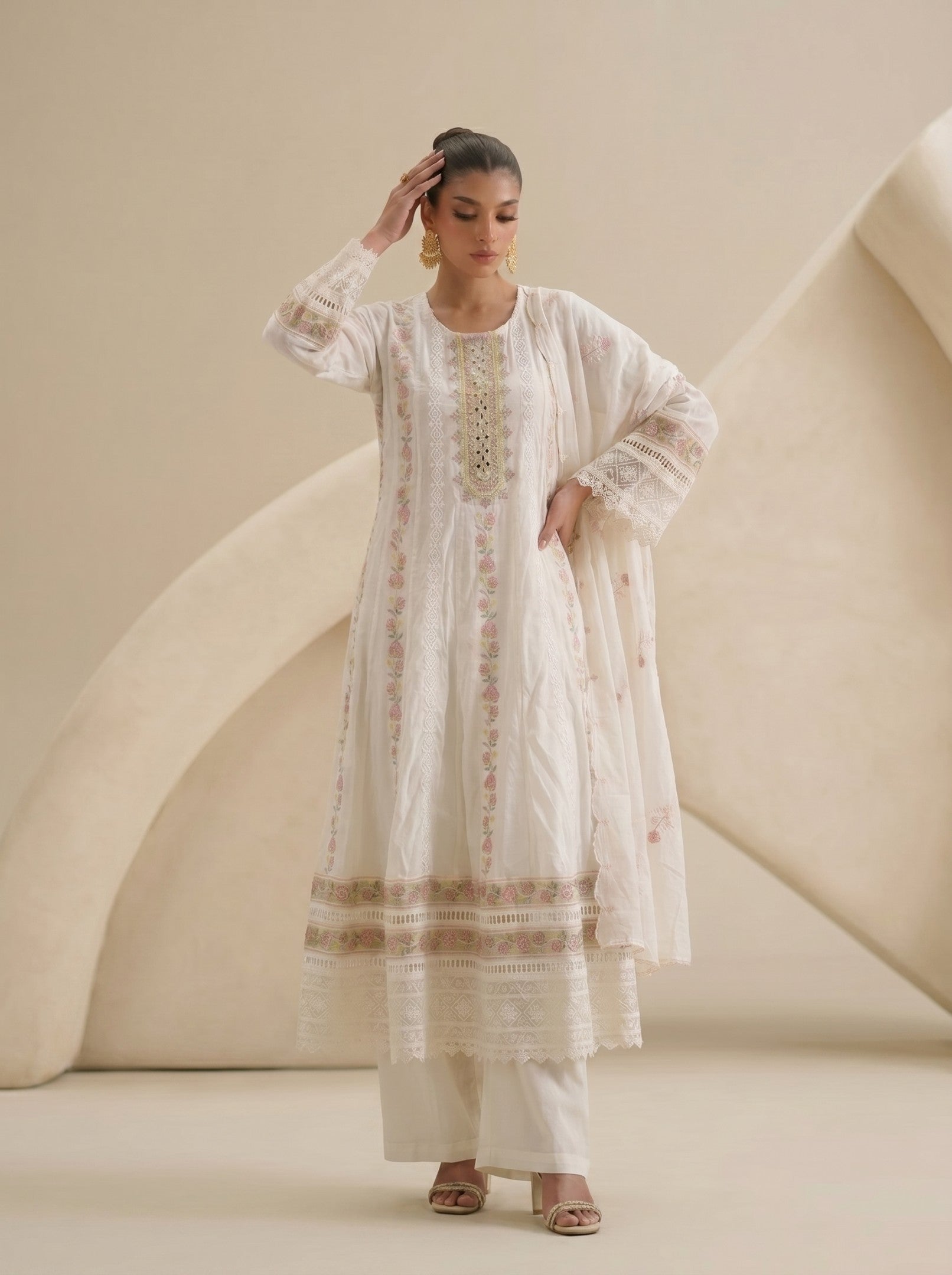 Off White Cotton Suit Set With Dupatta
