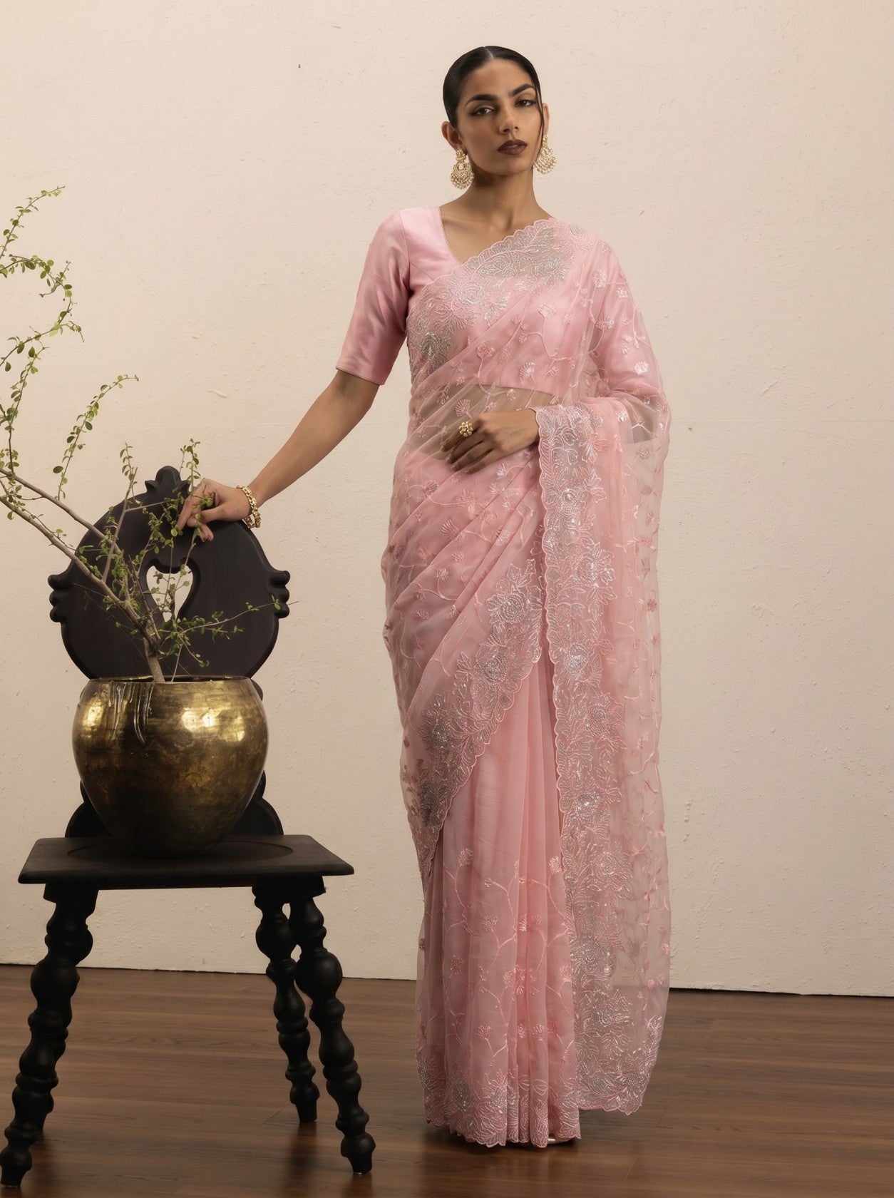 Pink Thread And Pearl Border Saree