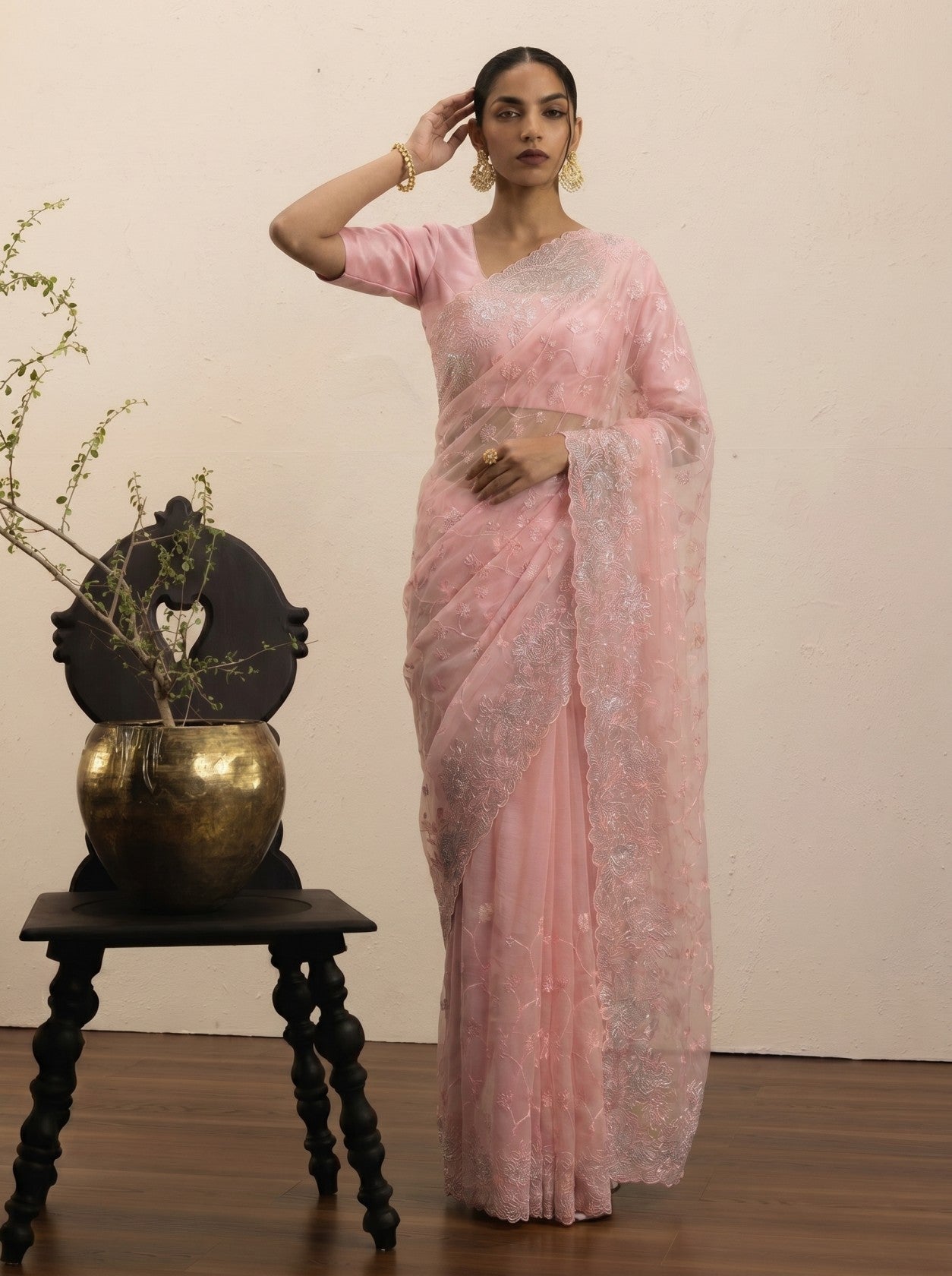 Pink Thread And Pearl Border Saree